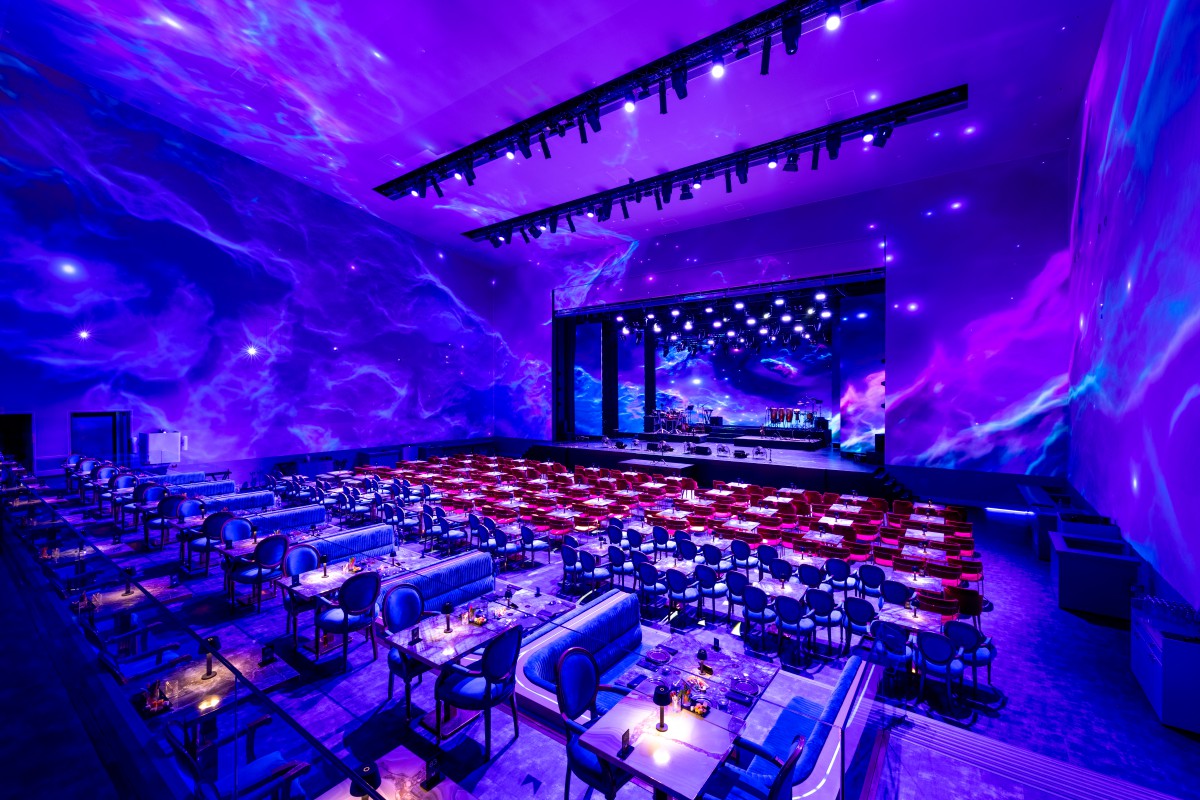 Гастротеатр Cosmos Theatre / Турция / Анталия / Новая Лара