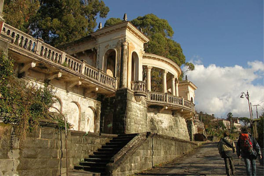 Evgeniy Gurevich, CC BY-SA 2.5 <https://creativecommons.org/licenses/by-sa/2.5>, via Wikimedia Commons