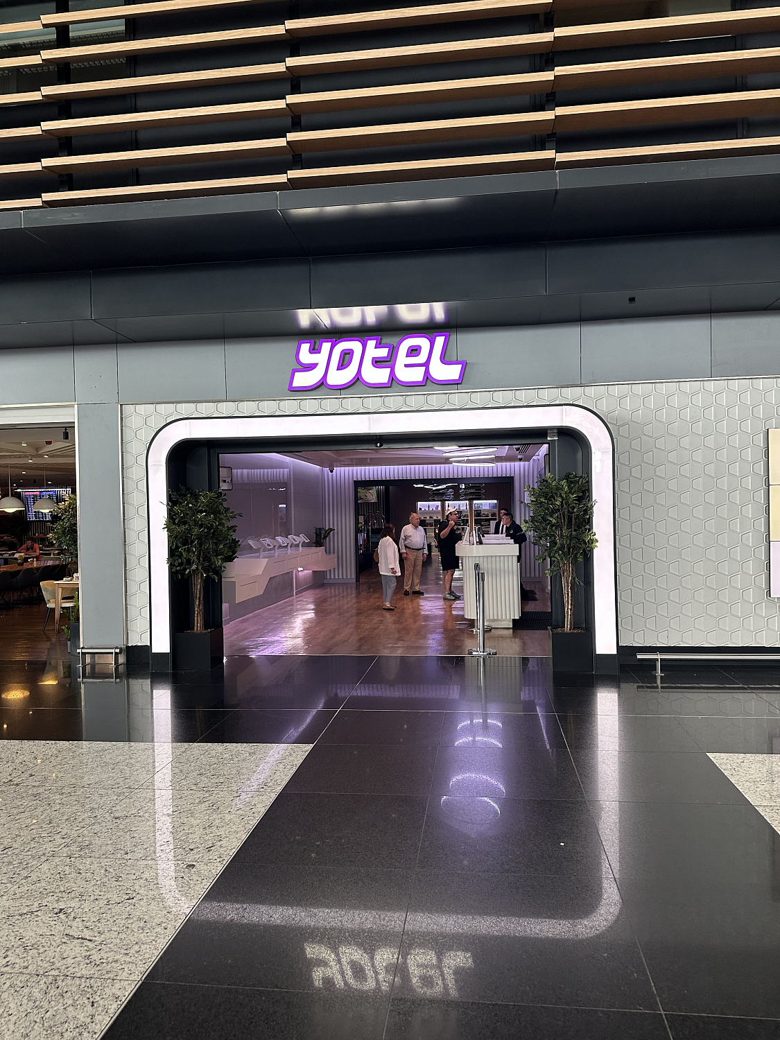 YOTEL Istanbul Airport (Landside) 4* / Турция / Стамбул / Аэропорт
