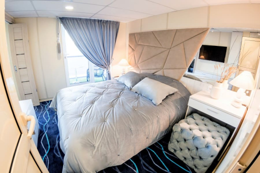 т/х Симфония севера: Люкс с балконом / шлюпочная палуба