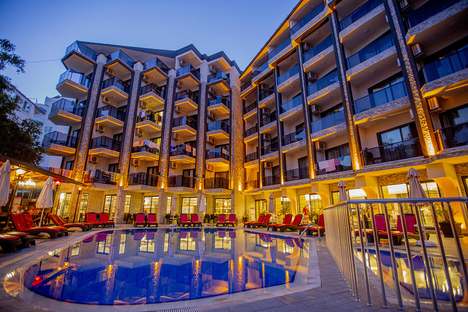 Kleopatra Fatih 3* / Турция / Аланья / Аланья-центр-1 (пляж Клеопатры)