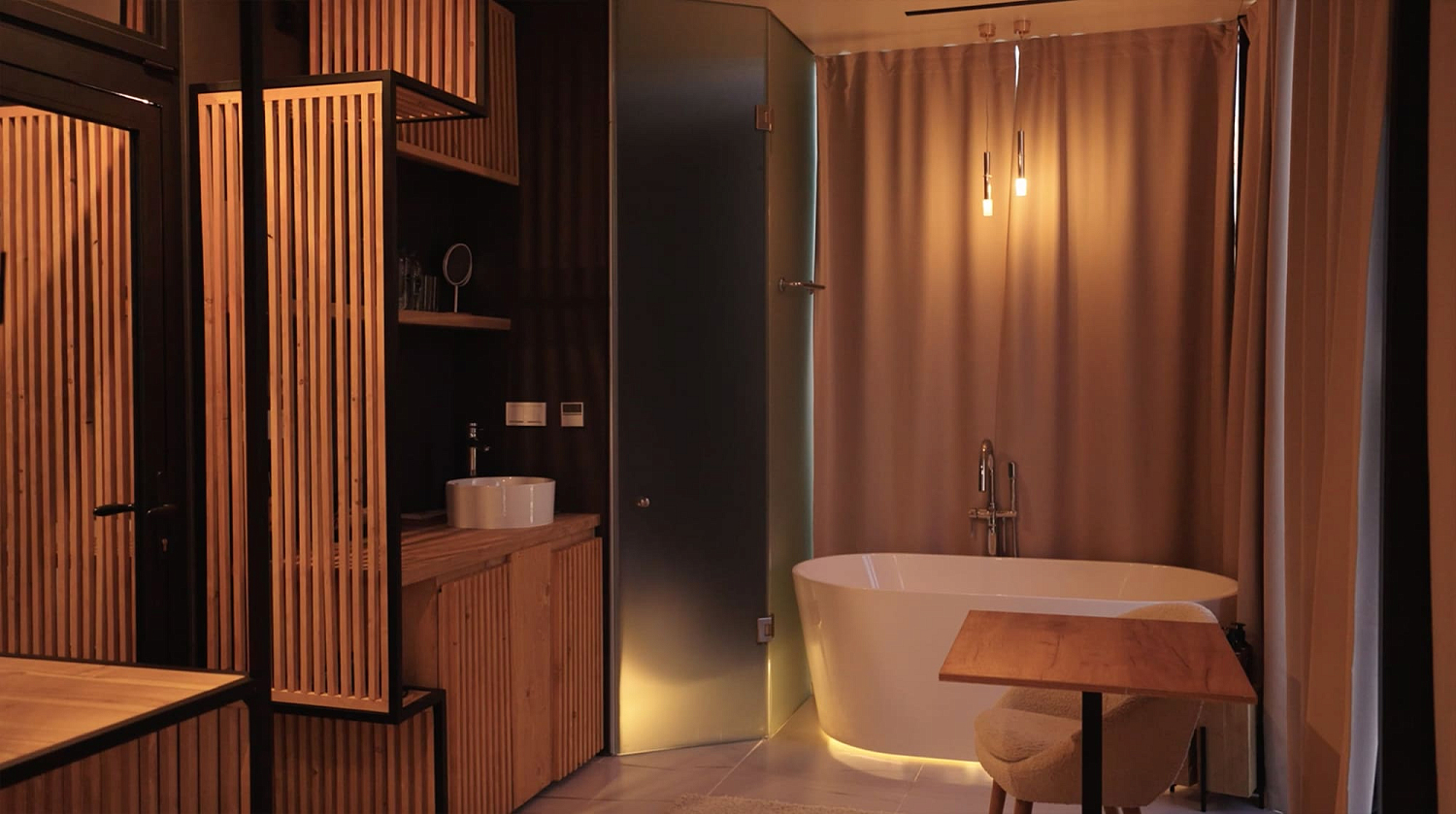 Резиденция "Cеверное сияние" / Мурманская область / 19 км от Мурманска