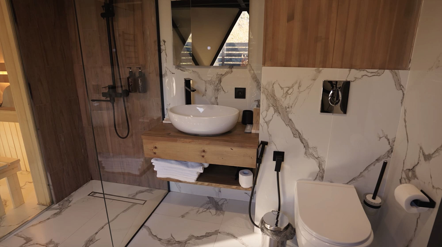 Резиденция "Cеверное сияние" / Мурманская область / 19 км от Мурманска