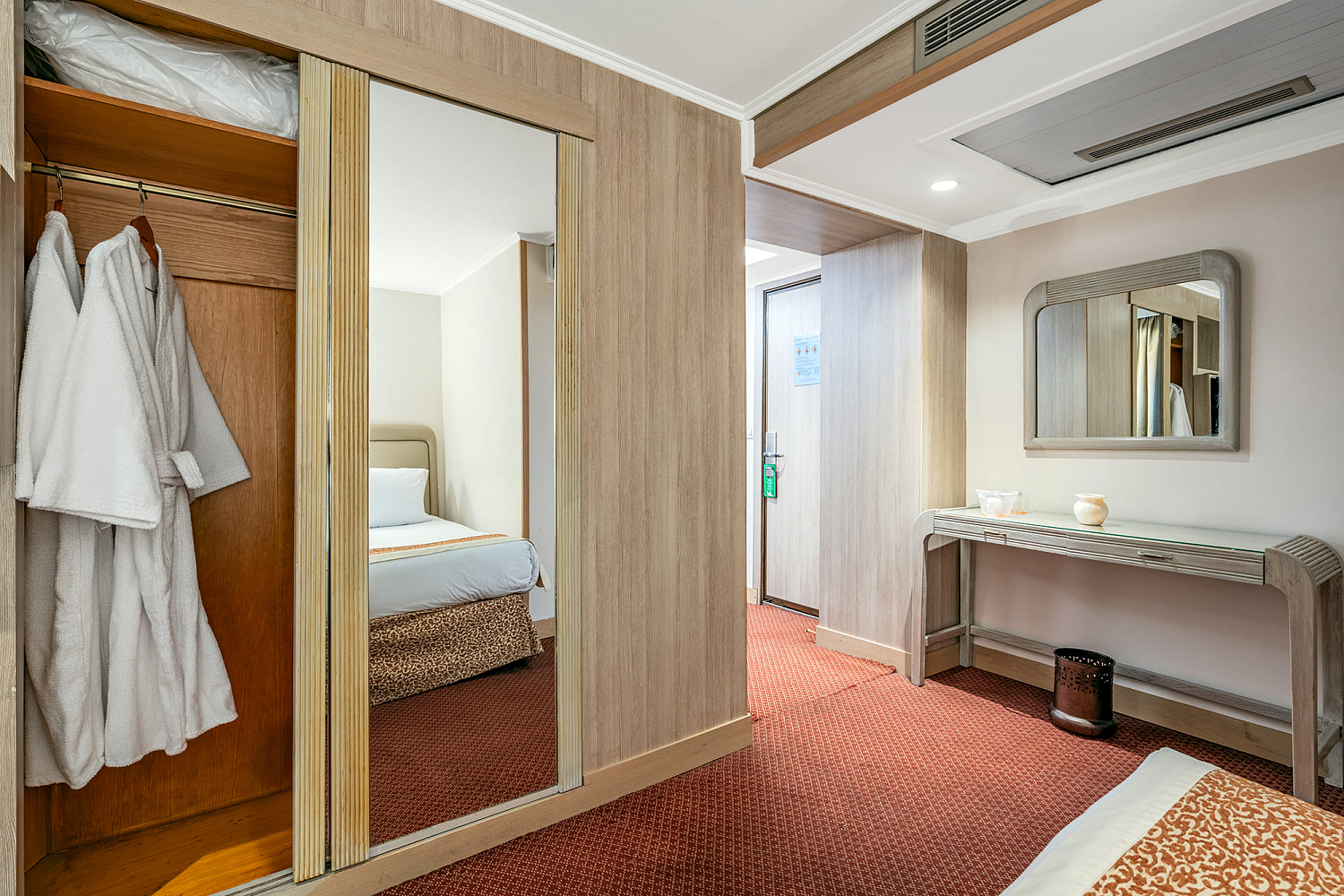 Т/х Jaz Al Qassida / Круизы по Нилу