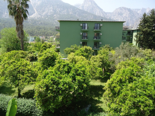 Larissa Hotel Beldibil 4*