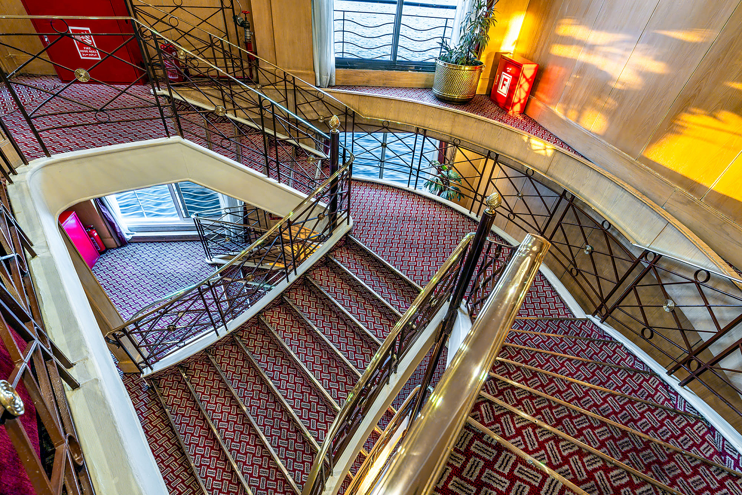 Т/х Crown Jubilee / Круизы по Нилу