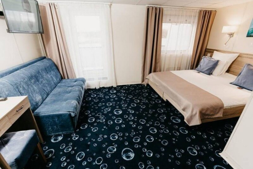 т/х Лебединое озеро: полулюкс Б с балконом / шлюпочная палуба