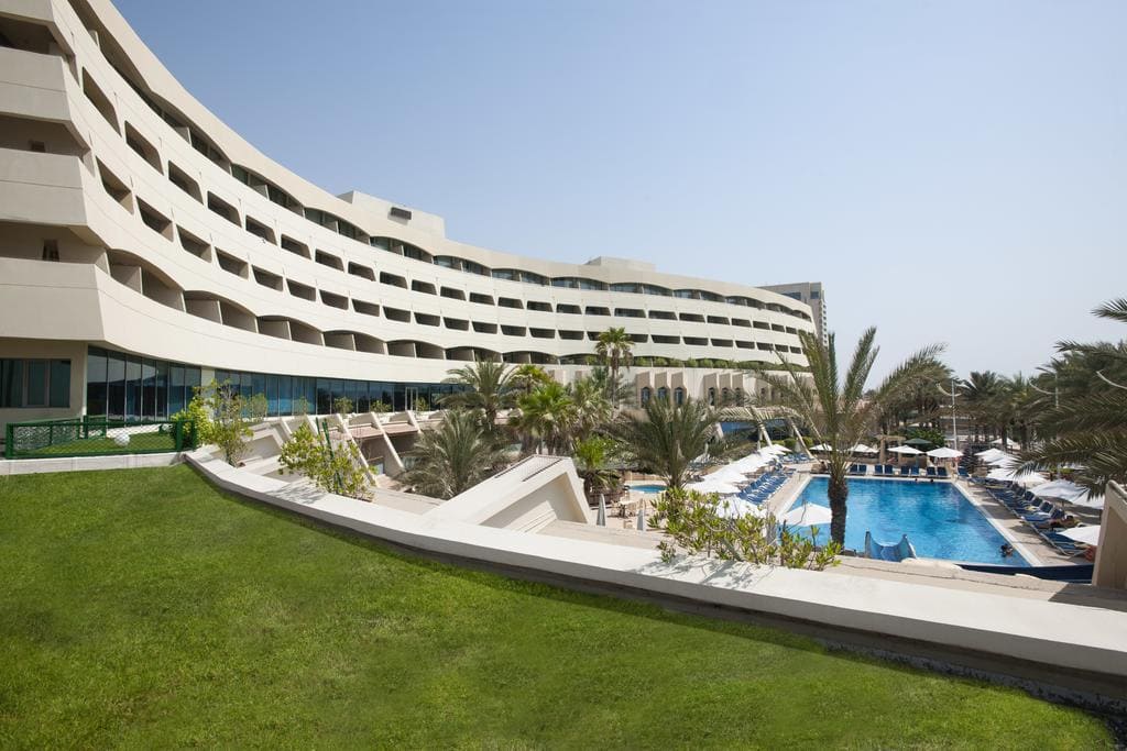 Occidental Sharjah Grand 4* / ОАЭ / Шарджа /