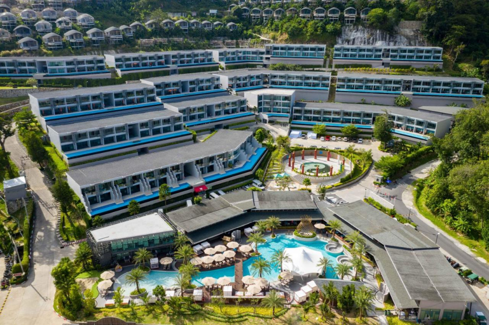 Patong Bay Hill Resort & Spa 4* / Таиланд / Пхукет / Запад / Патонг