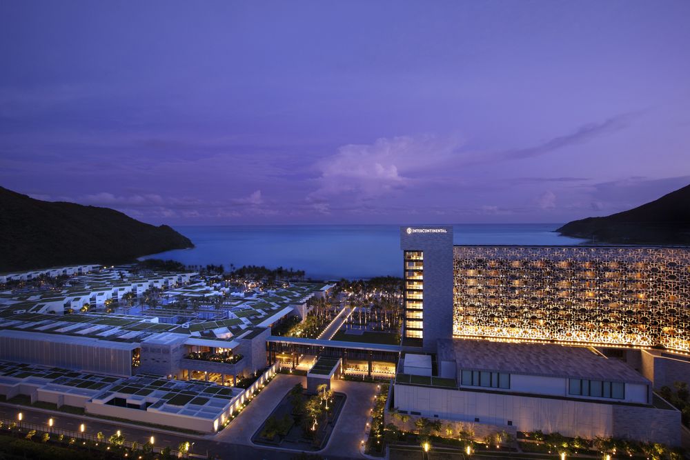 Intercontinental Sanya Resort 5* / Китай / о. Хайнань / Сяодонхай Бэй