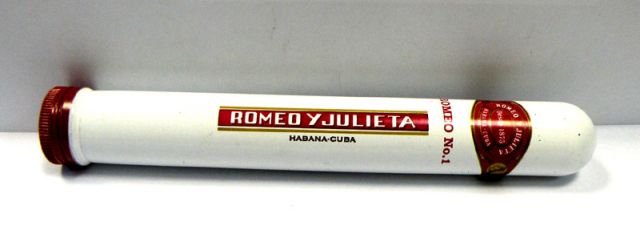 008-souvenir-carib.jpg