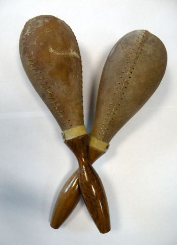 007-souvenir-carib.jpg