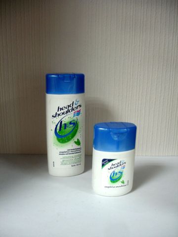 034-thailand-shampoo.jpg