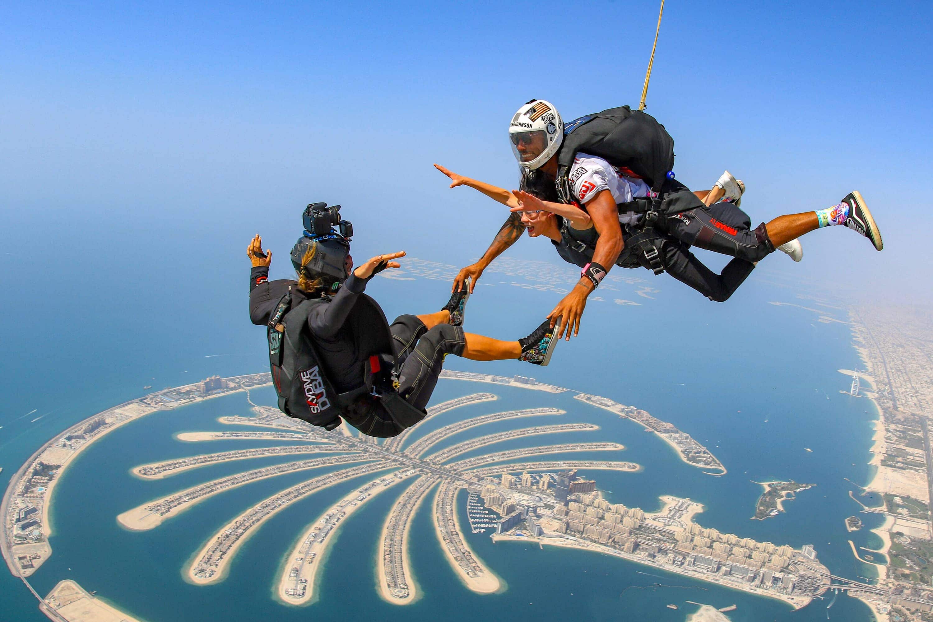 skydiving.jpg