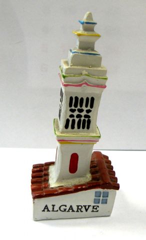 007-souvenir-from-portugal.jpg
